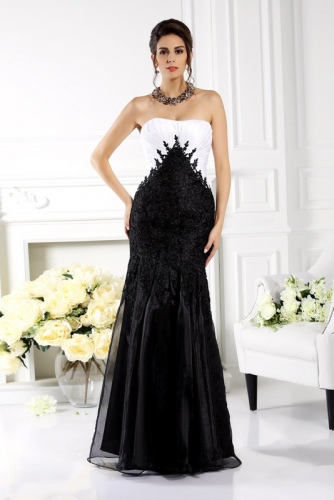 Buy Cheap Black And White Cocktail Dresses Plus Size Online At Affordable Price